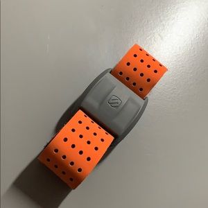 Orange theory arm heart monitor